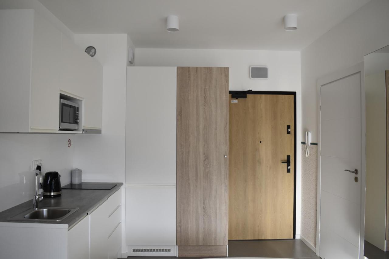 White Apartment Modern Tower Atal Gdynia Kültér fotó
