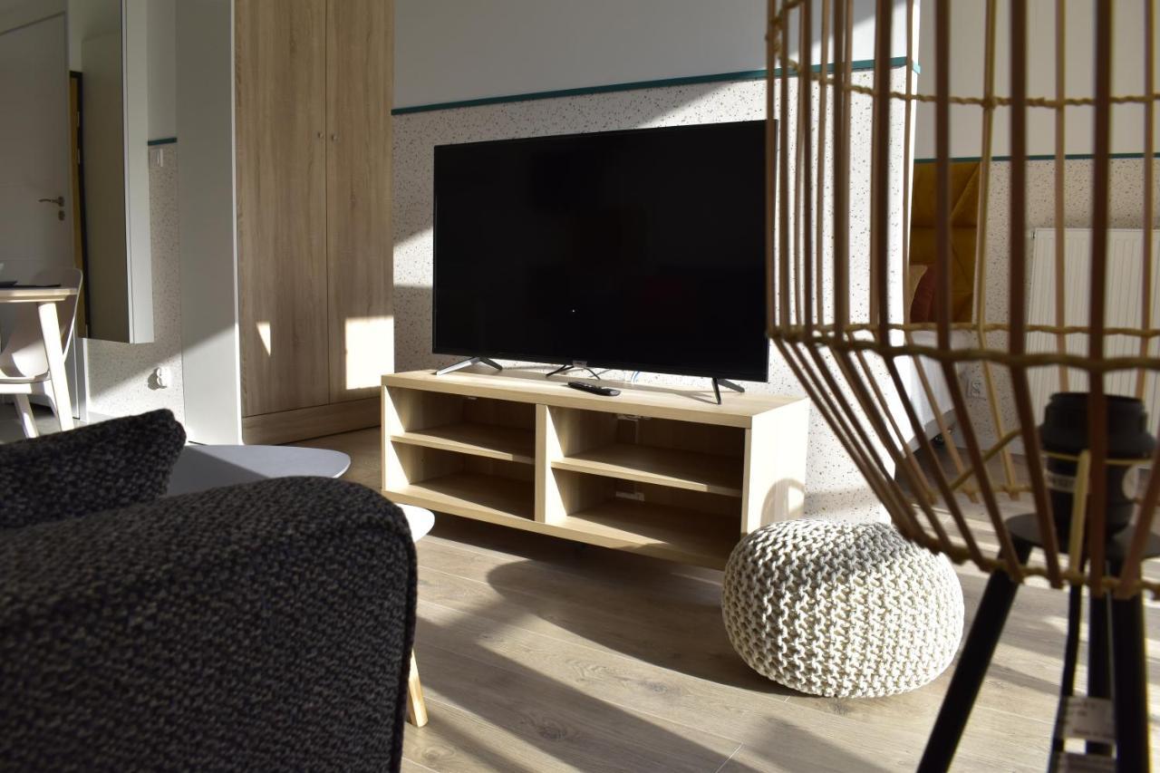 White Apartment Modern Tower Atal Gdynia Kültér fotó