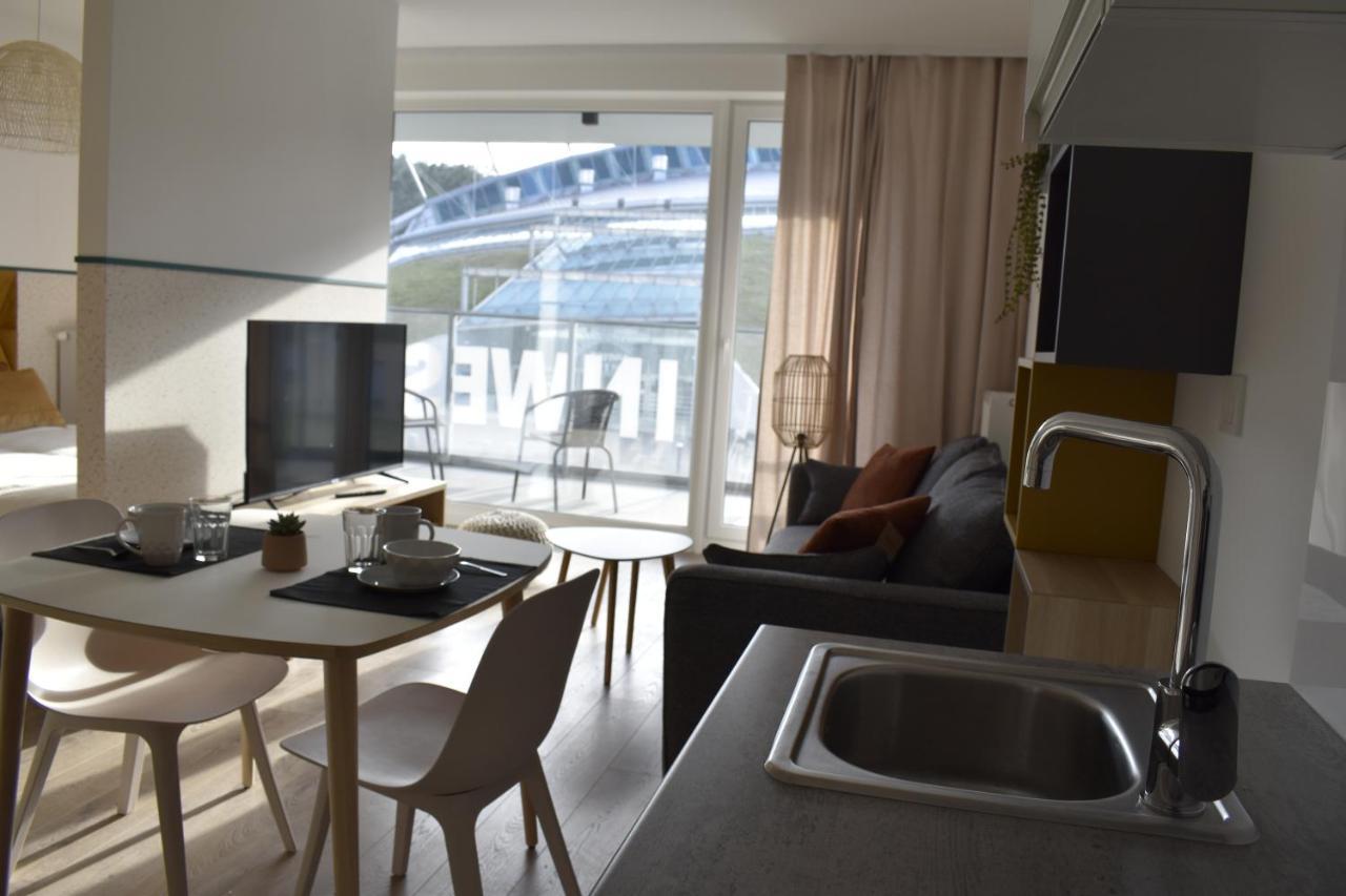 White Apartment Modern Tower Atal Gdynia Kültér fotó